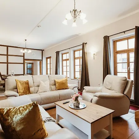 Gutshof Zu Apartment *